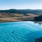 Borgo Del Silenzio - With Pool In Lägenhet Lajatico