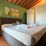 Borgo Del Silenzio - With Pool In Lägenhet Lajatico