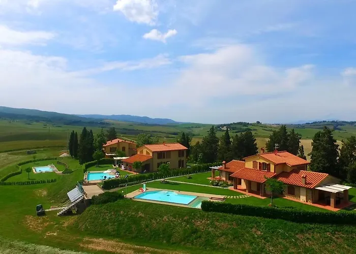 Borgo Del Silenzio - With Pool In Appartamento *
