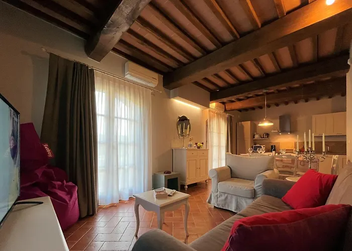 Appartamento Borgo Del Silenzio - With Pool In Lajatico