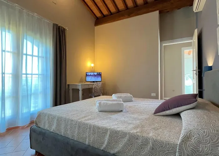 Appartamento Borgo Del Silenzio - With Pool In Lajatico