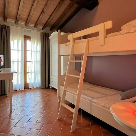 Apartment Borgo Del Silenzio - With Pool In Lajatico