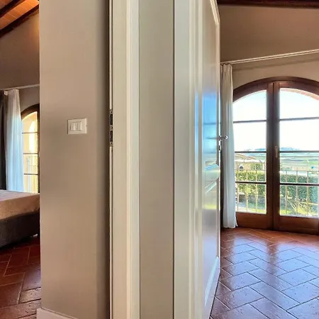 Apartment Borgo Del Silenzio - With Pool In Lajatico